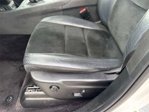 Used 2018 Dodge Durango GT image 11