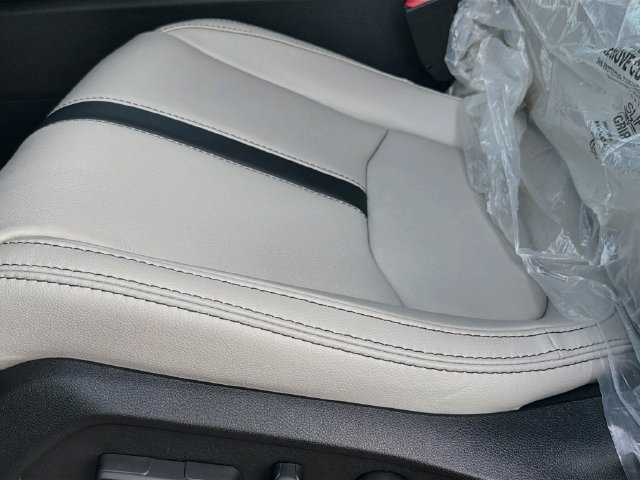 New 2026 Honda Pilot Touring image 19