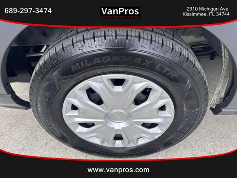 Used 2015 Ford Transit 350 XLT RWD image 17