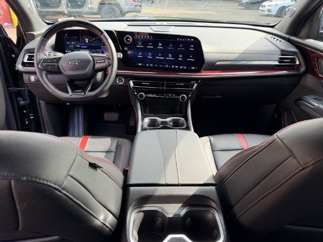 Certified 2026 Chevrolet Traverse RS AWD/4WD image 21