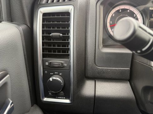Used 2023 RAM 1500 Classic SLT w/ Protection Group AWD/4WD image 19