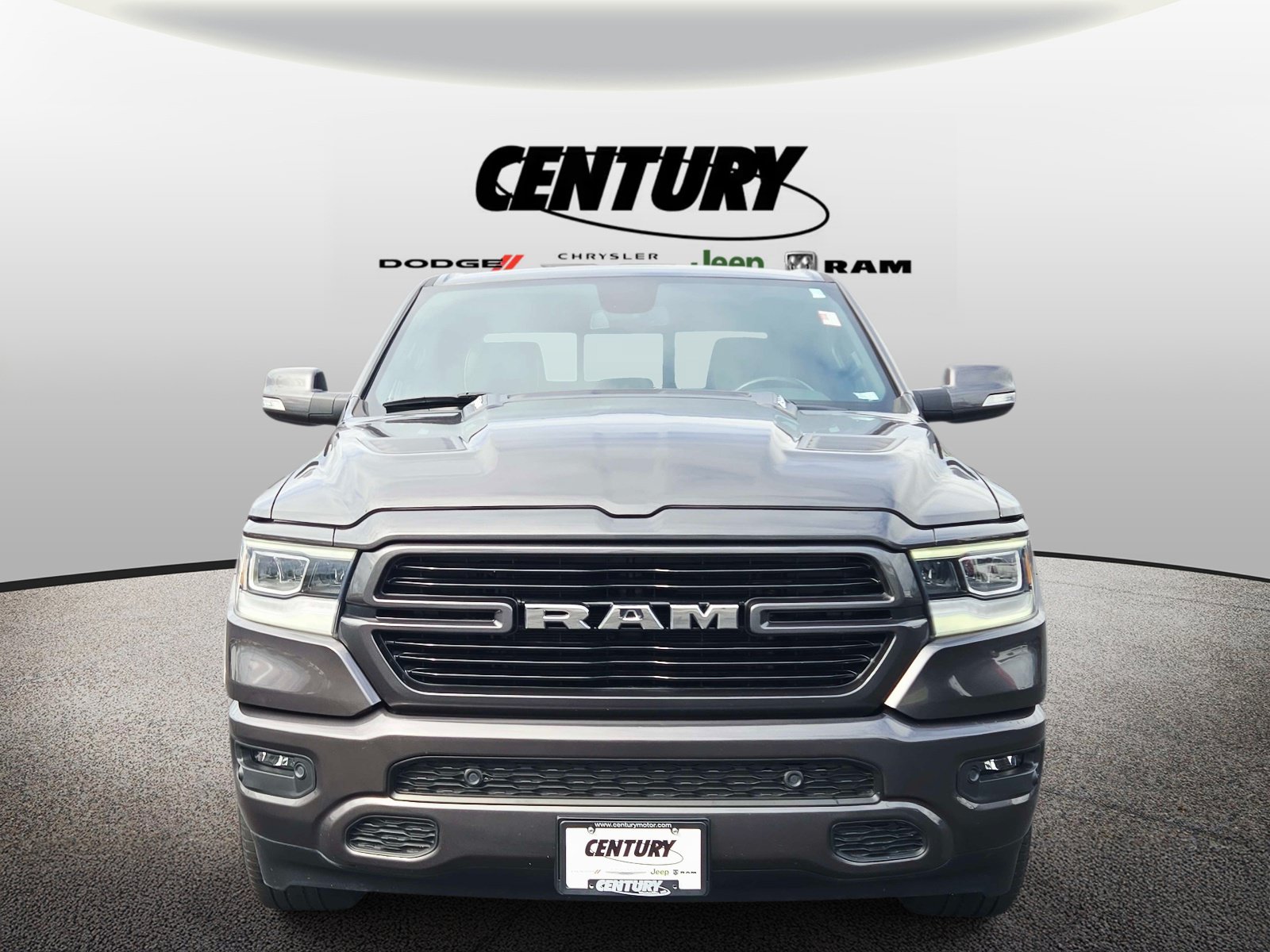 Used 2020 RAM 1500 Laramie w/ Sport Appearance Package AWD/4WD image 9