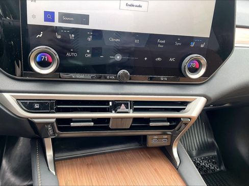 Used 2026 Lexus RX 350 Premium w/ Accessory Package (Z1) image 32