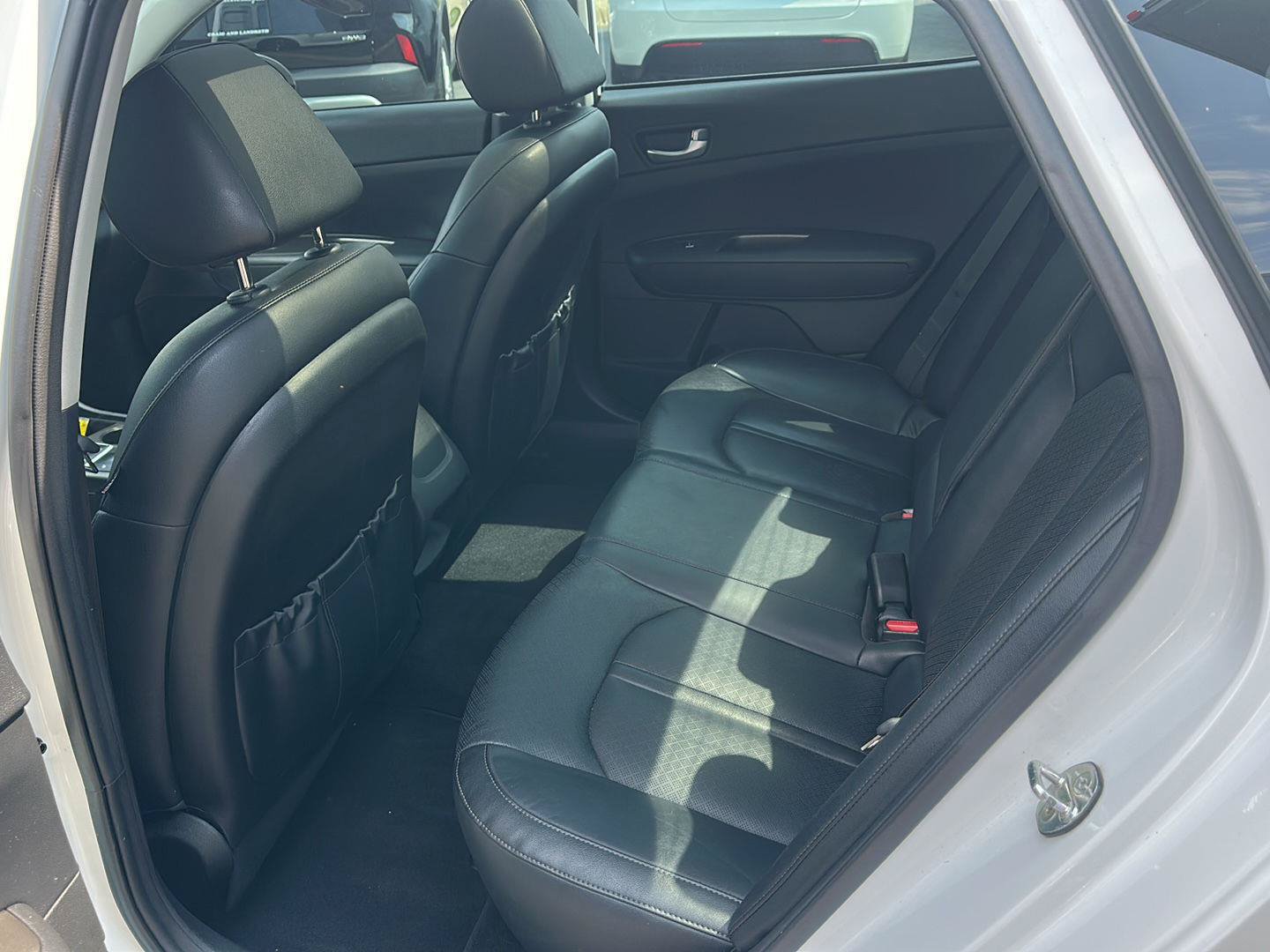 Used 2020 Kia Optima SE FWD image 15