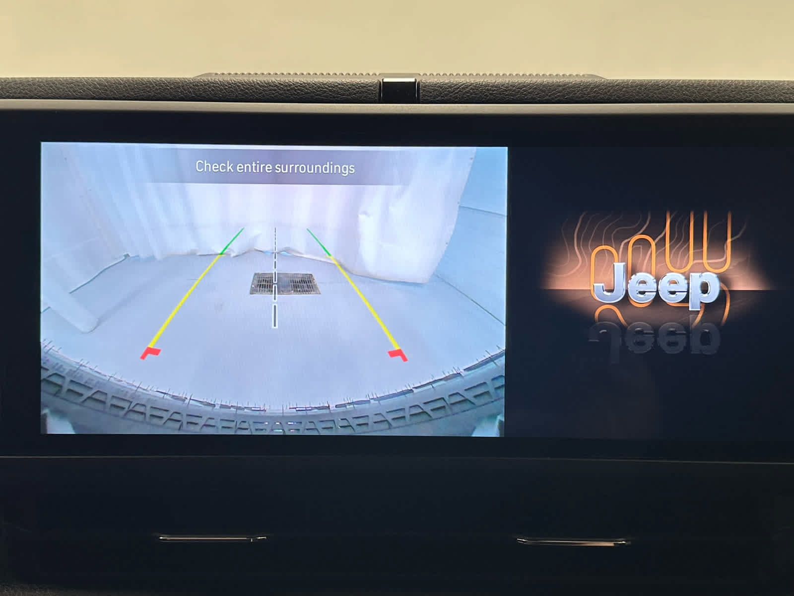 Used 2025 Jeep Wrangler Unlimited Sport AWD/4WD image 35