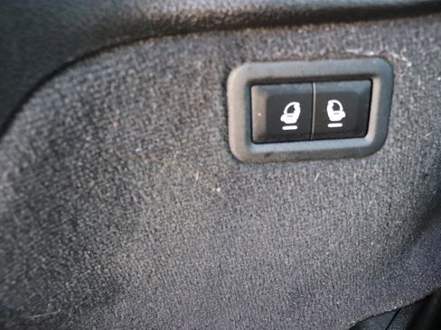 Used 2024 Jeep Grand Wagoneer L Series II w/ Quick Order Packagew 28T image 36