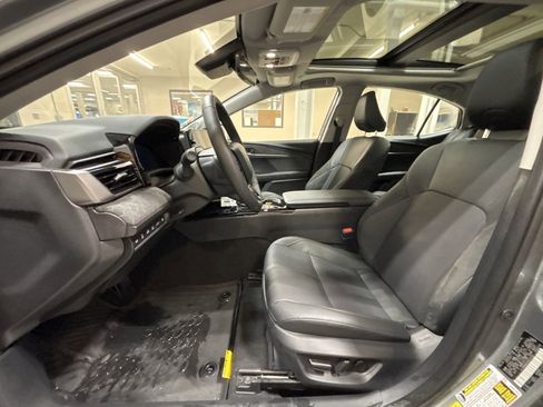 New 2025 Toyota Camry XLE image 18