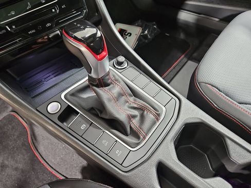 New 2026 Volkswagen Jetta GLI Autobahn FWD image 23