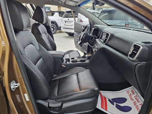 Used 2017 Kia Sportage EX FWD image 18