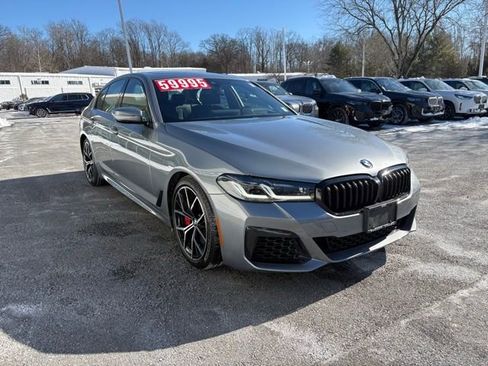 Used 2023 BMW M550i xDrive w/ Executive Package image 9