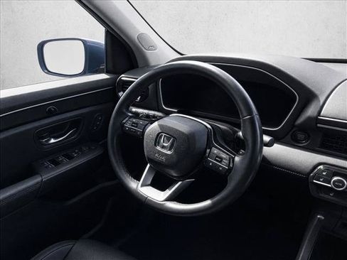 Used 2024 Honda Pilot Touring image 25