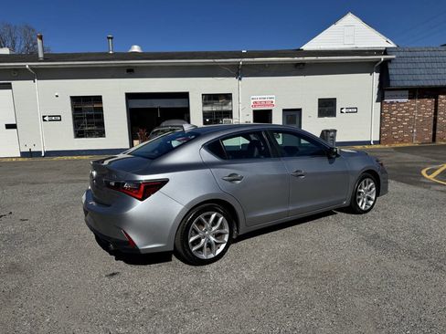 Used 2019 Acura ILX image 11