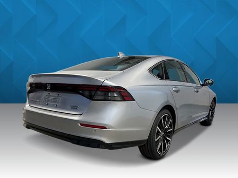 New 2026 Honda Accord Touring image 5