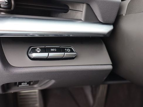 Used 2024 Chevrolet Corvette Stingray w/ Z51 Performance Package image 27