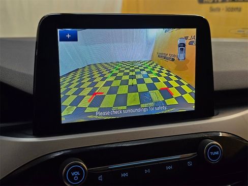 Used 2021 Ford Escape SEL image 37