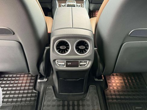 Used 2021 Mercedes-Benz G 550 image 15