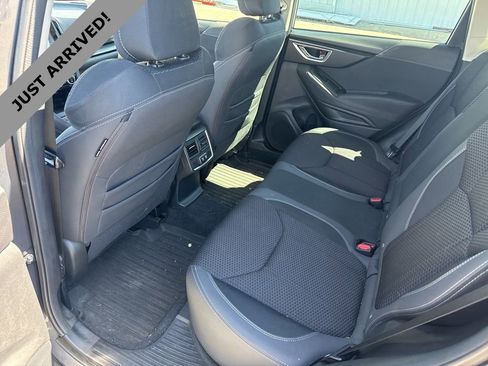 Used 2023 Subaru Forester Premium image 13