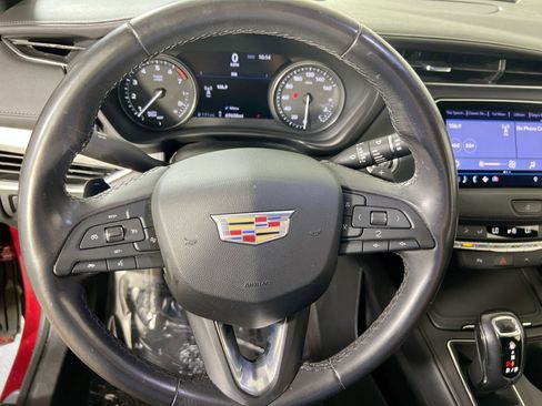 Used 2019 Cadillac XT4 Premium Luxury w/ Technology Package image 10