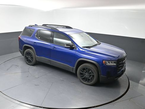 Used 2023 GMC Acadia SLE w/ Driver Convenience Package FWD image 11