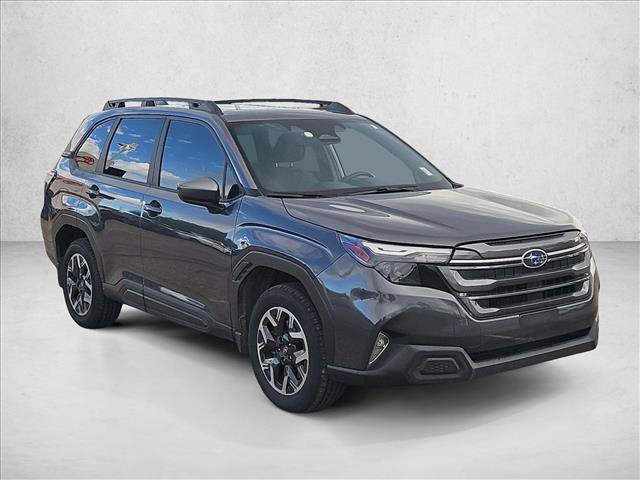 Used 2025 Subaru Forester Premium AWD/4WD image 3