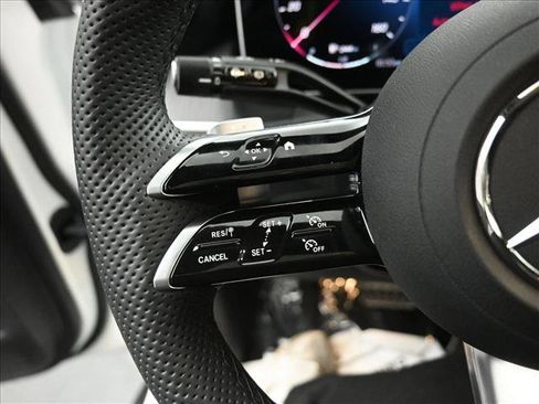 Certified 2026 Mercedes-Benz GLC 300 4MATIC image 14