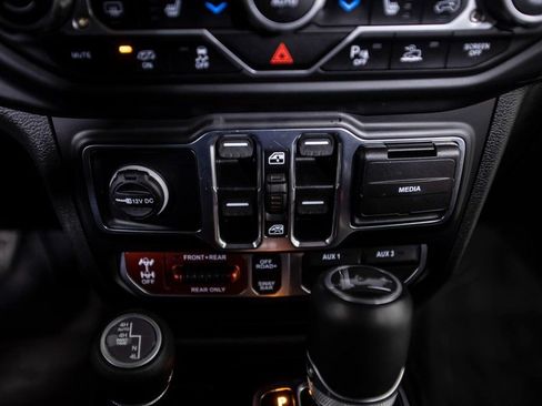 Used 2023 Jeep Wrangler Unlimited Rubicon 392 image 29