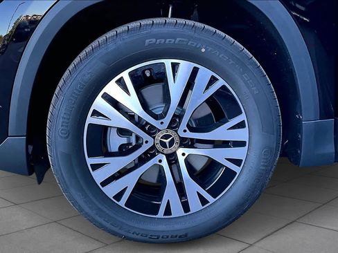 New 2026 Mercedes-Benz GLA 250 image 11