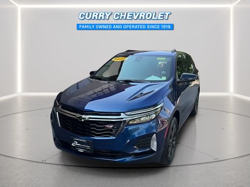 Used 2023 Chevrolet Equinox RS AWD/4WD image 3