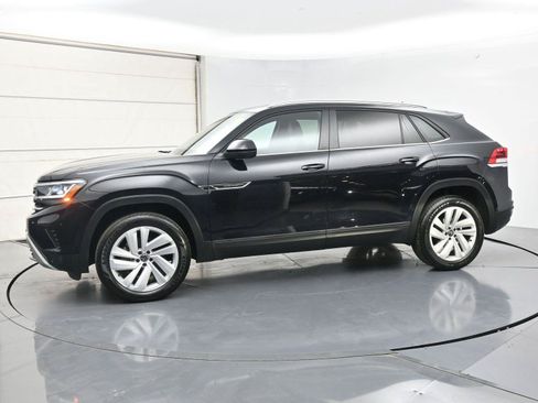 Used 2023 Volkswagen Atlas Cross Sport SE w/ Panoramic Sunroof Package AWD/4WD image 22