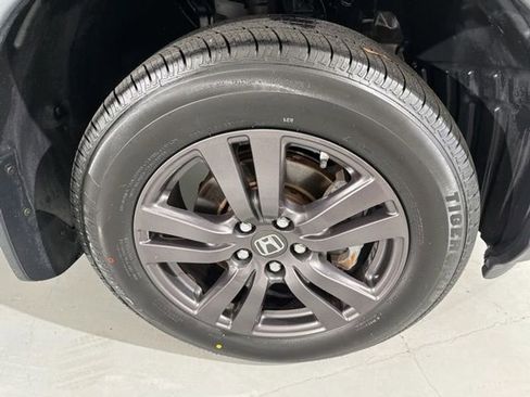 Used 2017 Honda Ridgeline Sport image 15