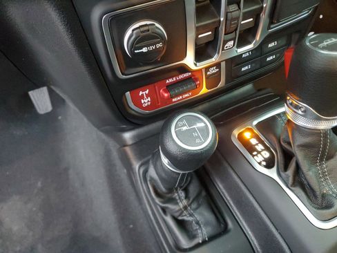 New 2026 Jeep Gladiator Willys AWD/4WD image 25