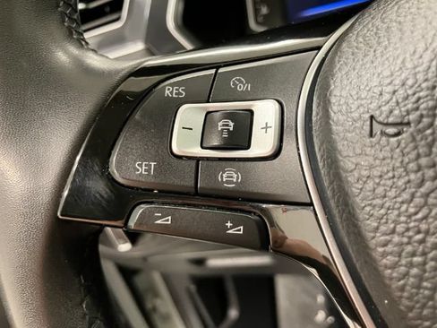Used 2020 Volkswagen Tiguan SEL w/ 3rd Row Seat Package AWD/4WD image 26