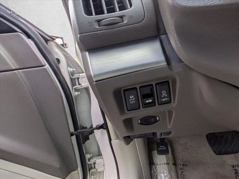 Used 2011 INFINITI G37 Journey w/ Premium Pkg image 20