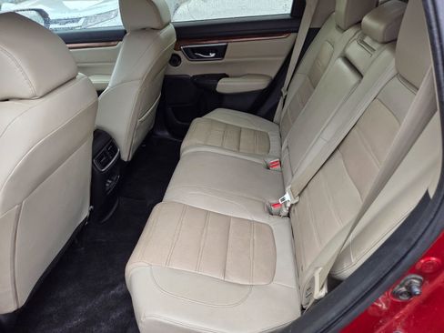 Used 2017 Honda CR-V Touring image 11