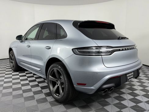 Certified 2026 Porsche Macan AWD/4WD image 3