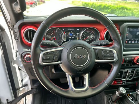 Used 2020 Jeep Gladiator Rubicon w/ LED Lighting Group image 14