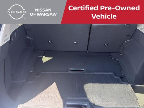 Used 2026 Nissan Rogue Platinum w/ Platinum Premium Package AWD/4WD image 26