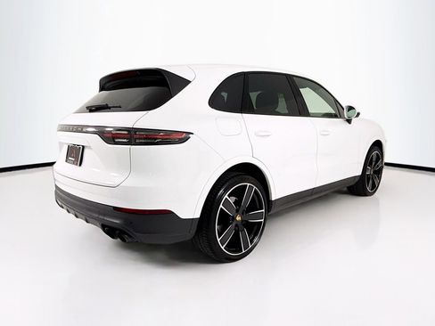 Certified 2023 Porsche Cayenne Platinum Edition AWD/4WD image 7