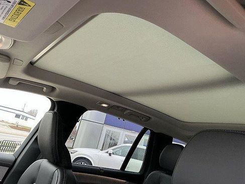 New 2026 Volvo XC90 B6 Ultra w/ Protection Package AWD/4WD image 17