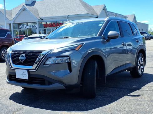 Certified 2023 Nissan Rogue SV w/ SV Premium B Package AWD/4WD image 6