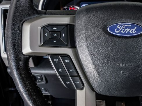 Used 2019 Ford F250 Lariat w/ Lariat Ultimate Package image 17