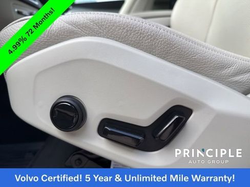 Certified 2025 Volvo XC90 B5 Core w/ Protection Package Premier image 29