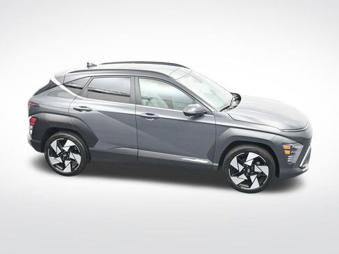 Used 2024 Hyundai Kona Limited image 27