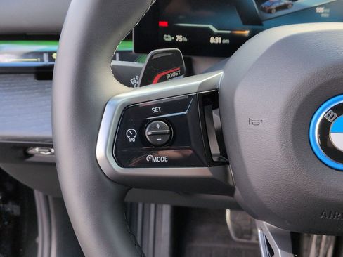 Used 2026 BMW i5 eDrive40 w/ M Sport Package image 19