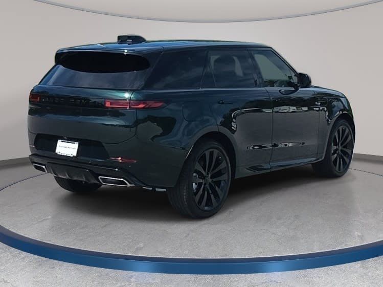New 2026 Land Rover Range Rover Sport Dynamic SE AWD/4WD image 5