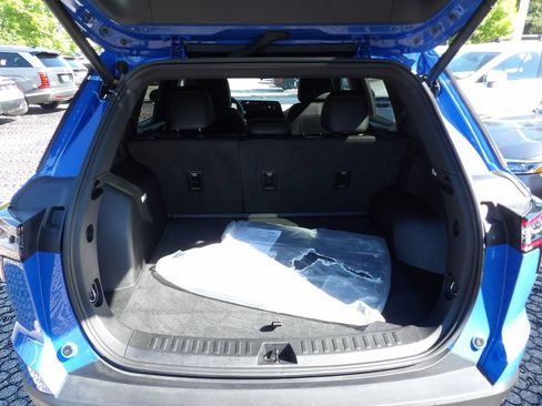 Used 2025 Chevrolet Equinox ACTIV w/ Convenience Package III FWD image 27
