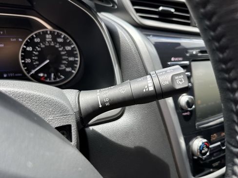 Used 2023 Nissan Murano SV w/ SV Midnight Edition Package FWD image 54