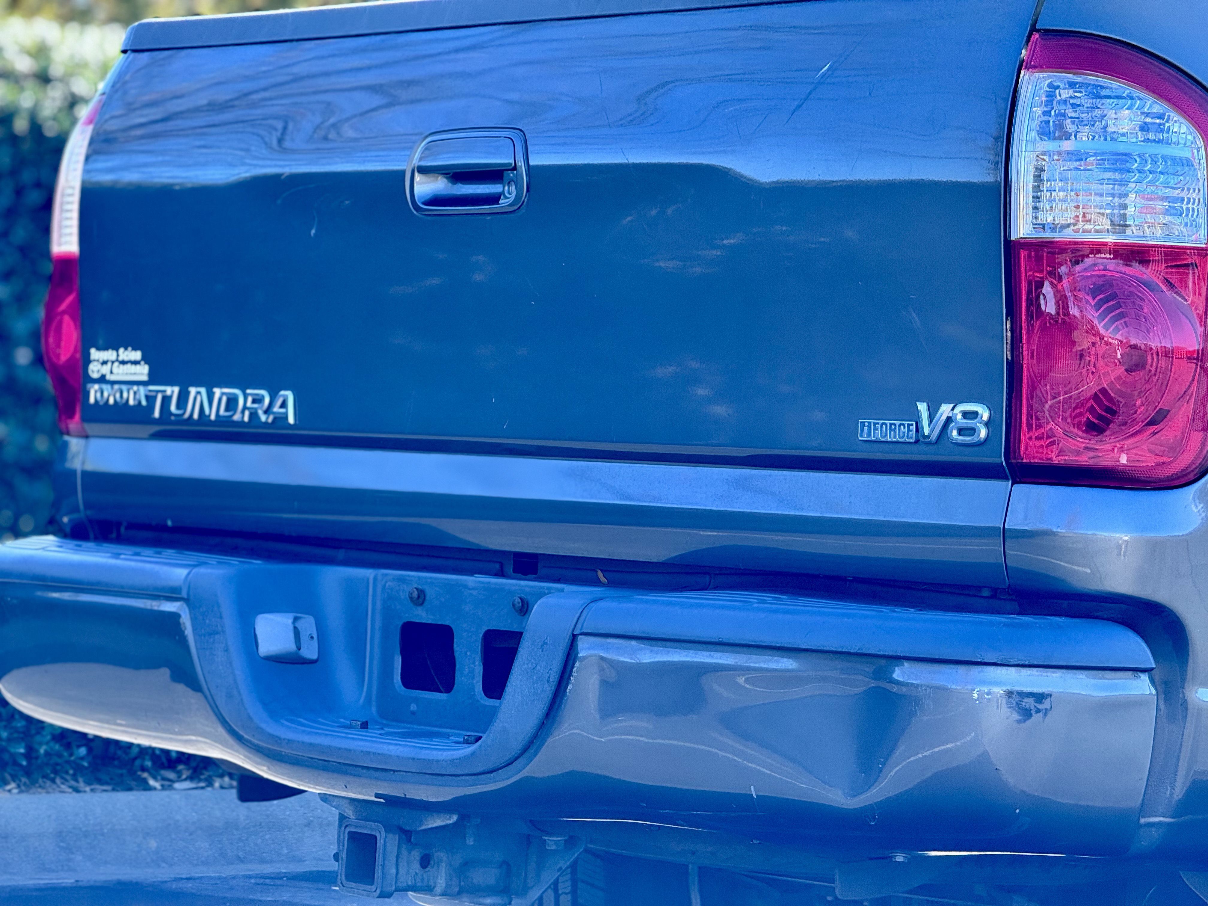 Used 2005 Toyota Tundra Limited w/ All Weather Guard Pkg RWD image 30