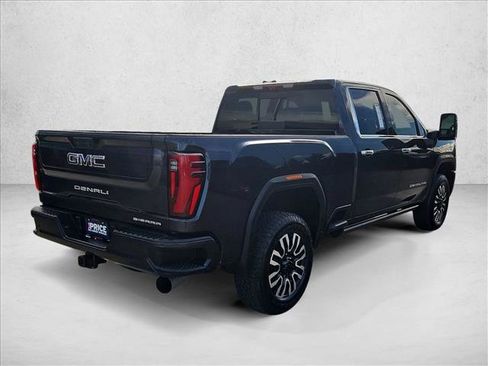 Used 2024 GMC Sierra 3500 Denali Ultimate image 5