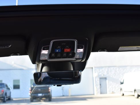 Used 2024 RAM 1500 Limited image 30